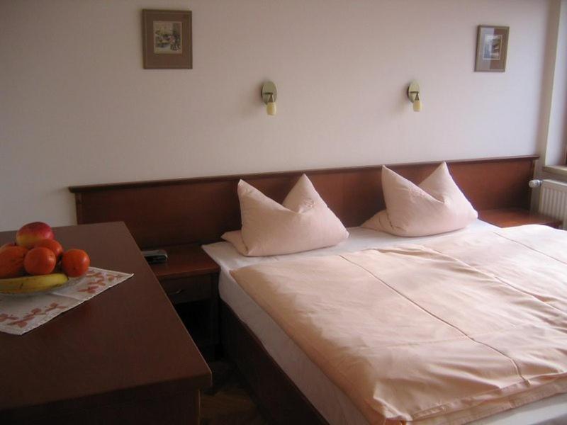 Pension Apartment Granit Prag Zimmer foto